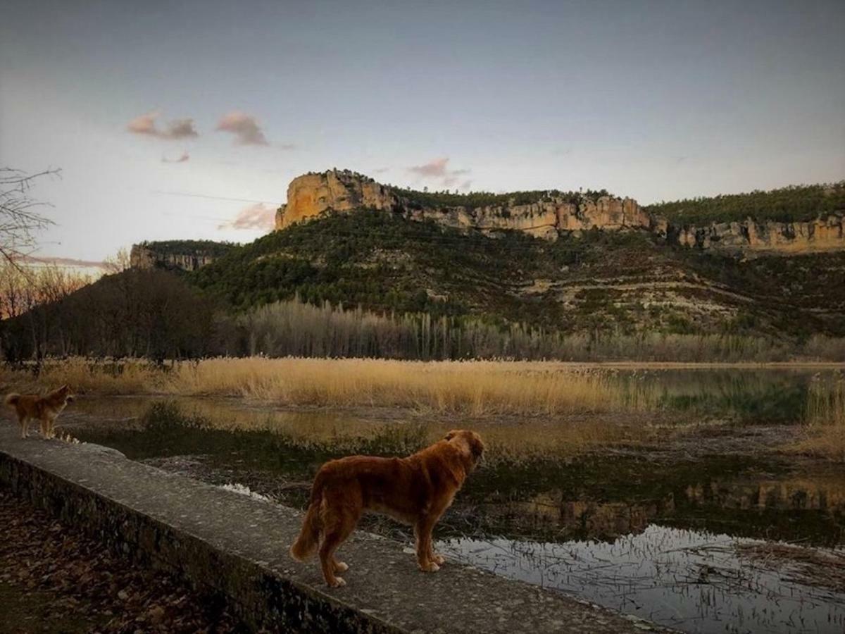 Casa Rural Laguna De Uña エクステリア 写真